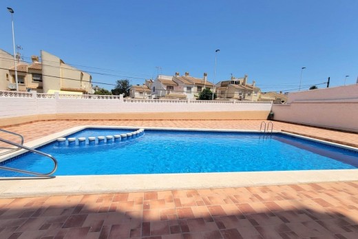 Revente - Appartement - Torrevieja - Nueva Torrevieja