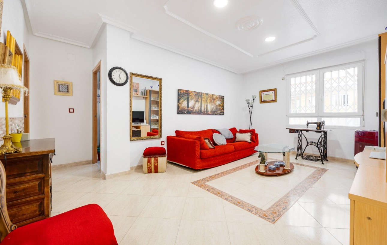 Revente - Planta baja - Torrevieja - Playa del cura