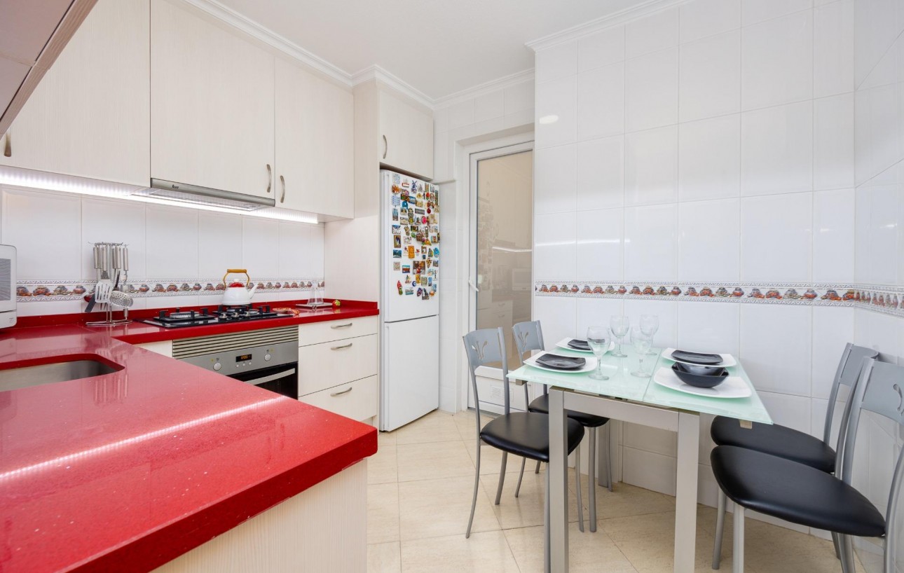 Revente - Planta baja - Torrevieja - Playa del cura