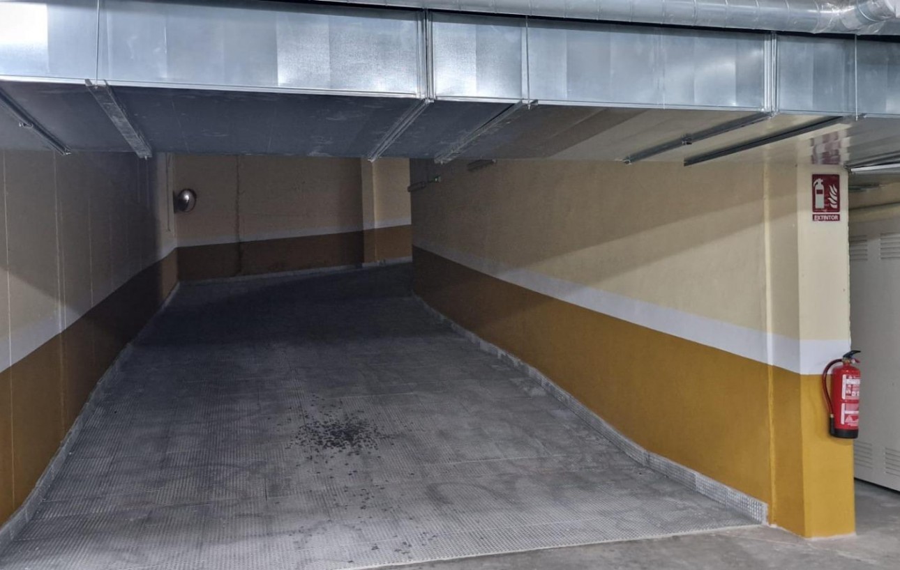 Resale - Wohnung - Torrevieja - Centro