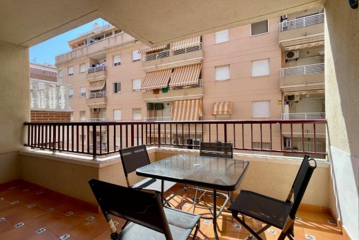 Sale - Apartment - Torrevieja - Centro