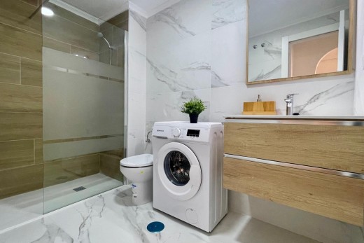 Sale - Apartment - Torrevieja - Centro