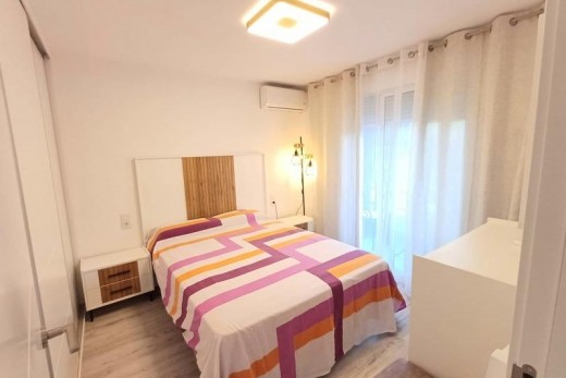 Resale - Lägenhet - Torrevieja - Acequion