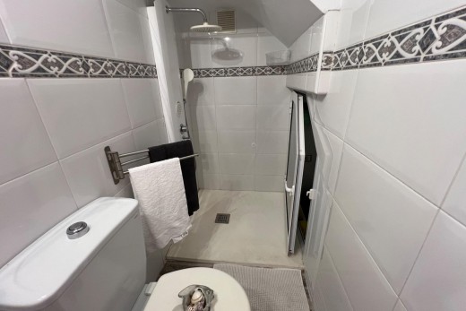 Resale - Chalet - Torrevieja - Aguas Nuevas