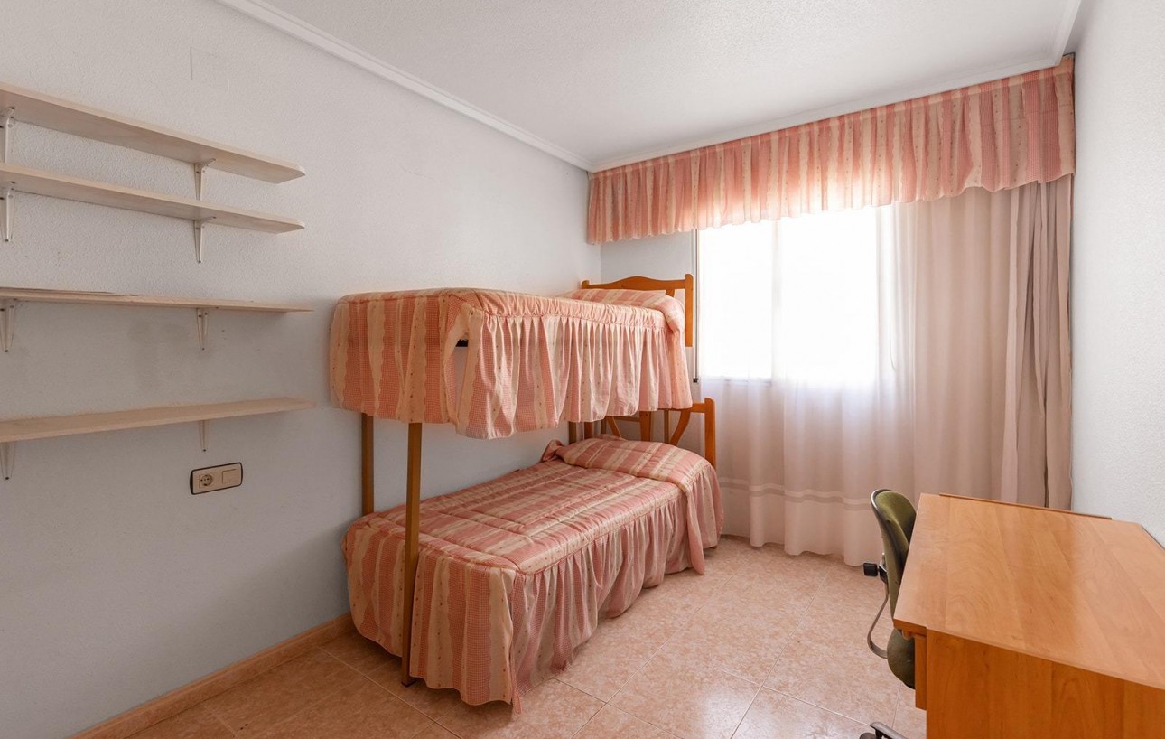 Resale - Bungalow - Torrevieja - Los Balcones - Los Altos del Edén