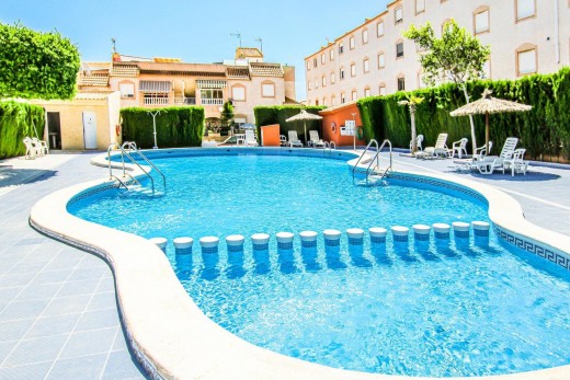 Resale - Bungalow - Torrevieja - Los Balcones - Los Altos del Edén