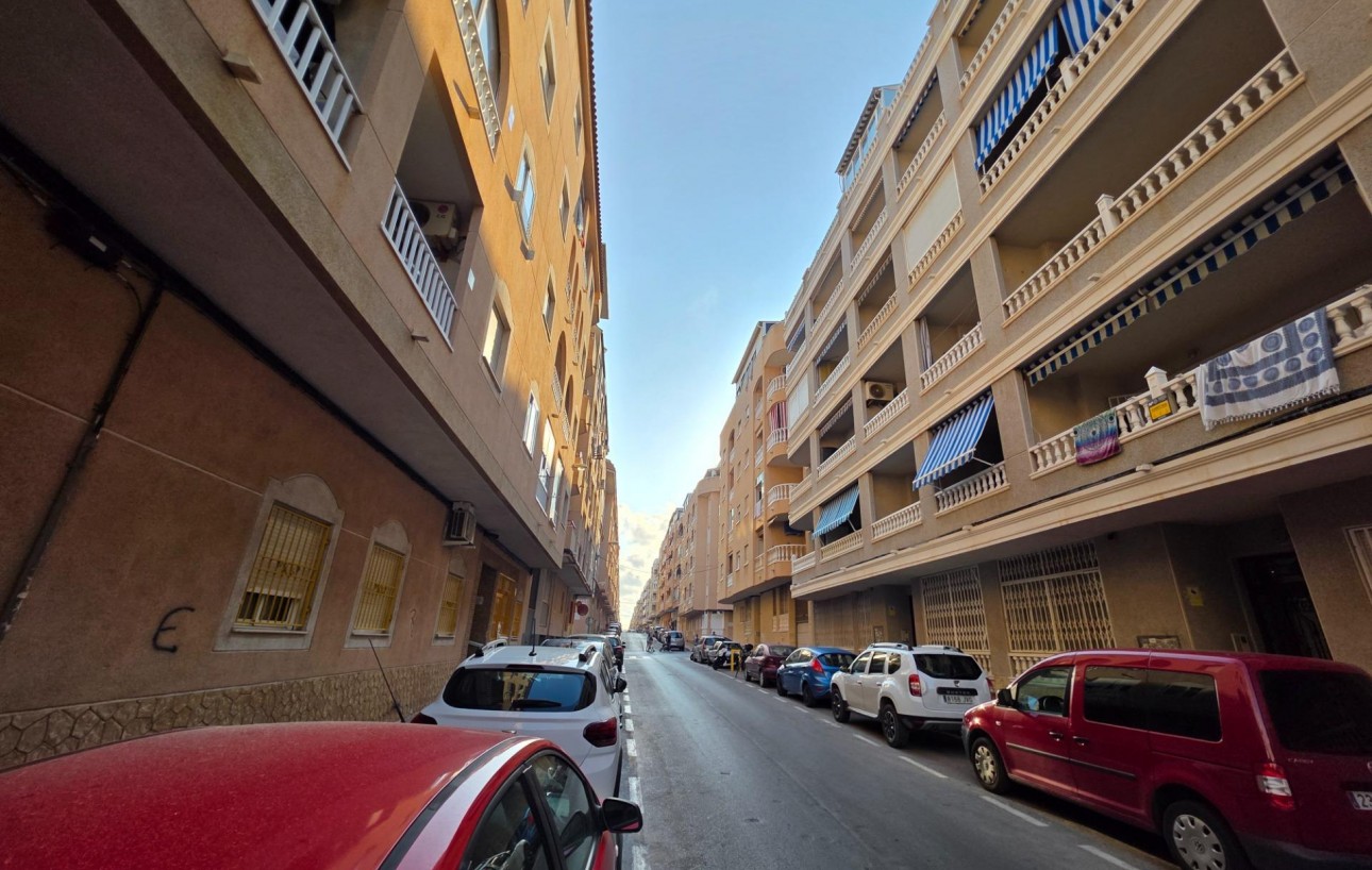 Venta - Apartamento - Torrevieja - Playa del cura