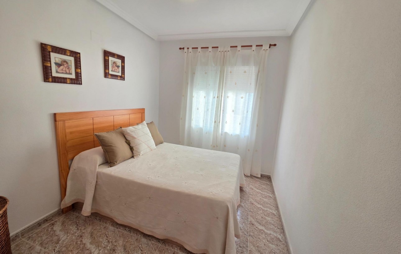 Venta - Apartamento - Torrevieja - Playa del cura