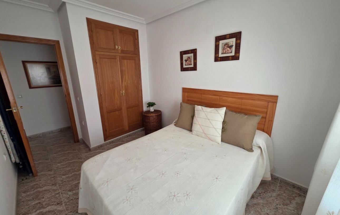 Venta - Apartamento - Torrevieja - Playa del cura