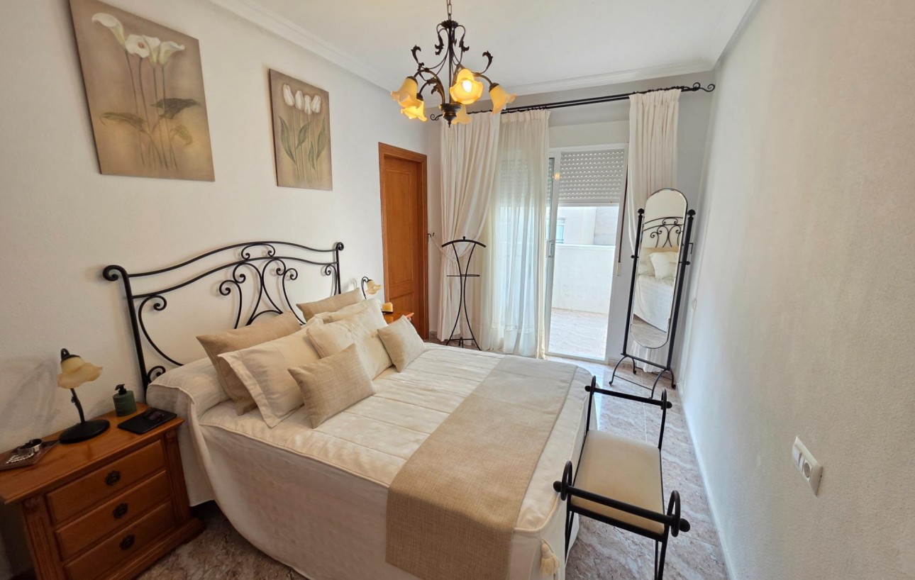 Venta - Apartamento - Torrevieja - Playa del cura