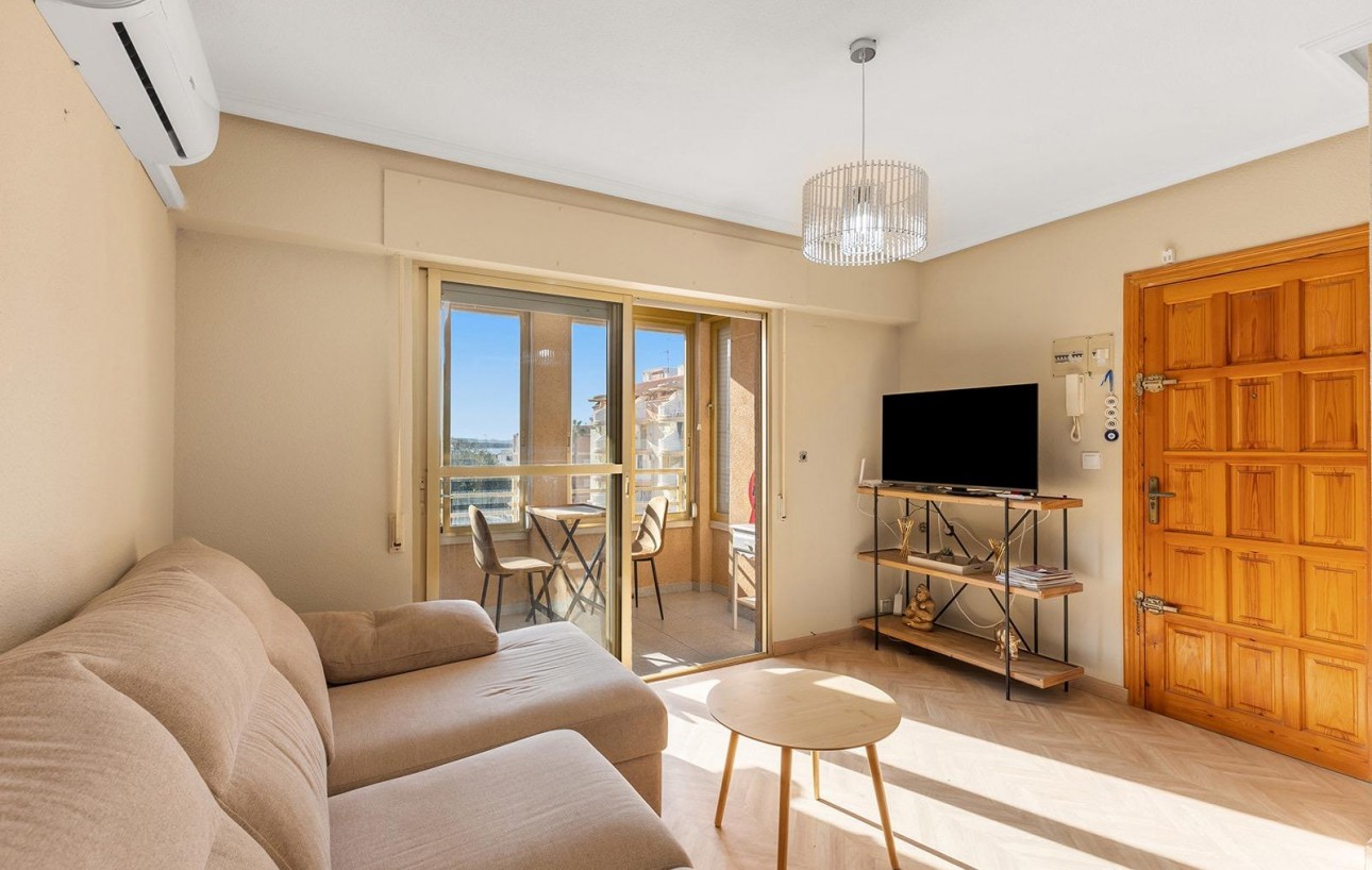 Resale - Ático Dúplex - Torrevieja - La Mata pueblo