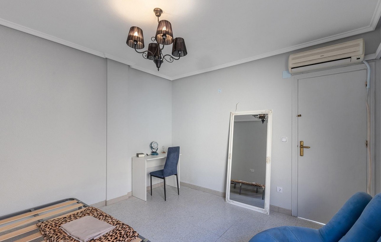Resale - Ático Dúplex - Torrevieja - La Mata pueblo