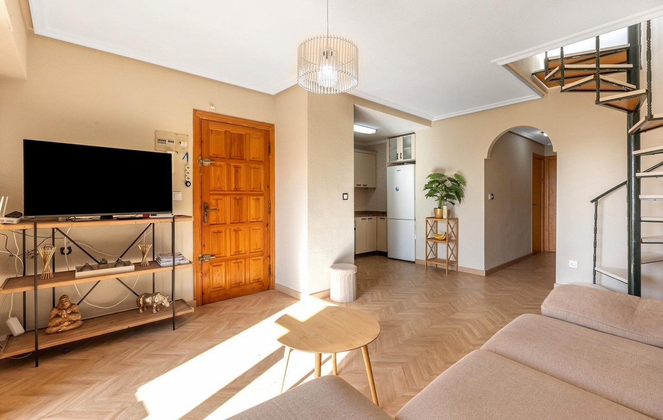Resale - Ático Dúplex - Torrevieja - La Mata pueblo