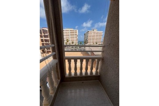 Resale - Lägenhet - Torrevieja - Acequion