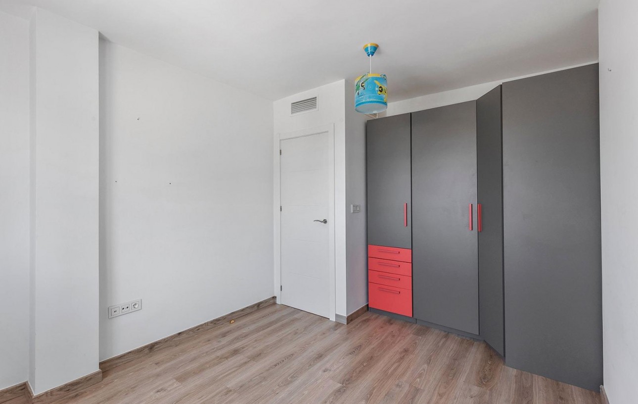 Resale - Villa - Torrevieja - Aguas Nuevas
