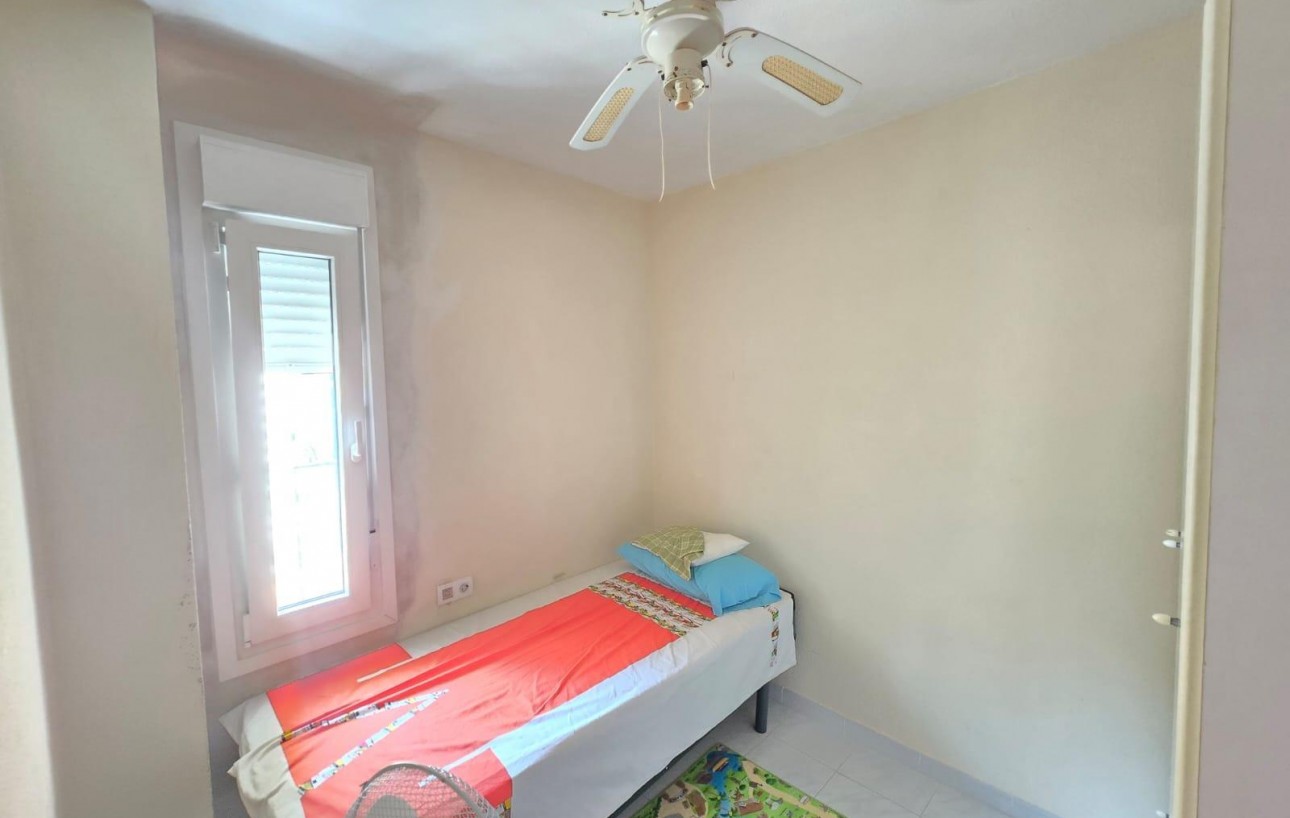 Resale - Wohnung - Torrevieja - Eliseos playa