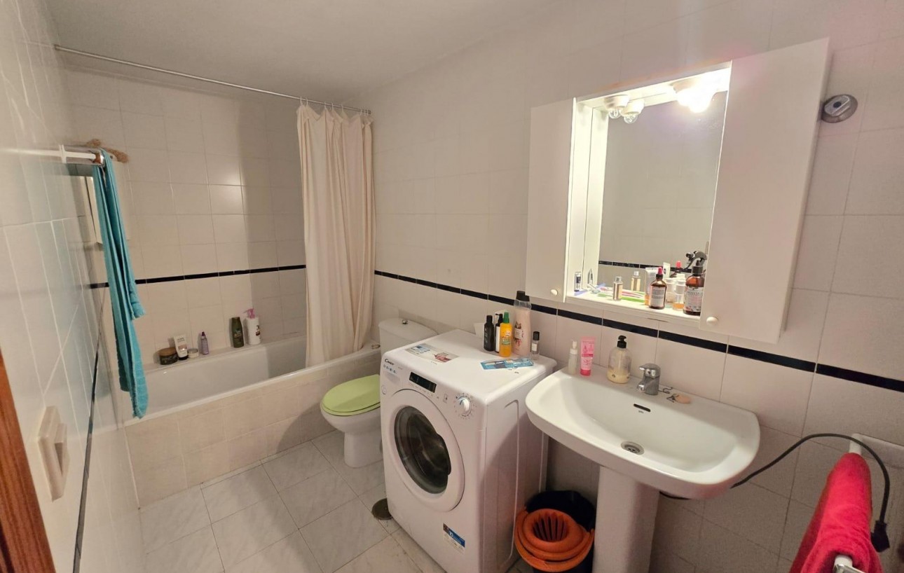 Resale - Wohnung - Torrevieja - Eliseos playa