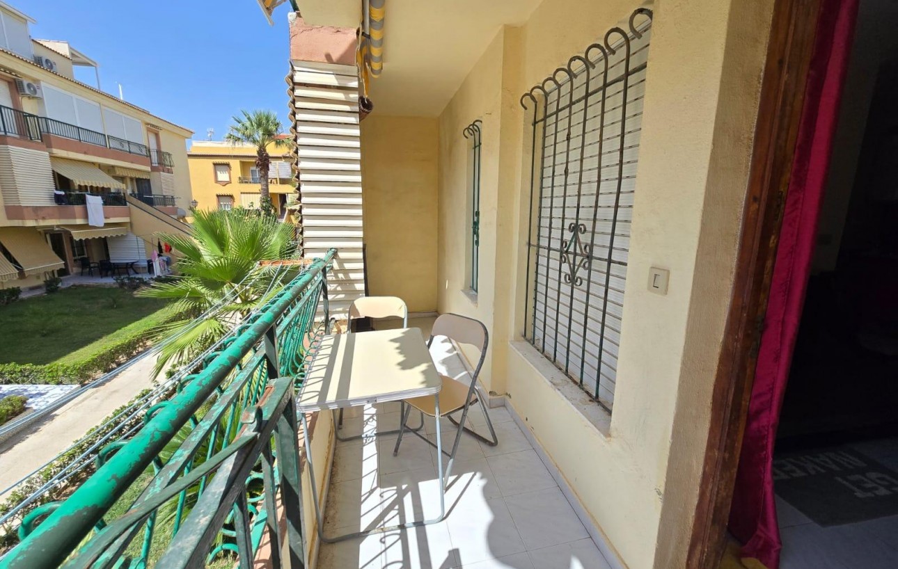 Resale - Wohnung - Torrevieja - Eliseos playa