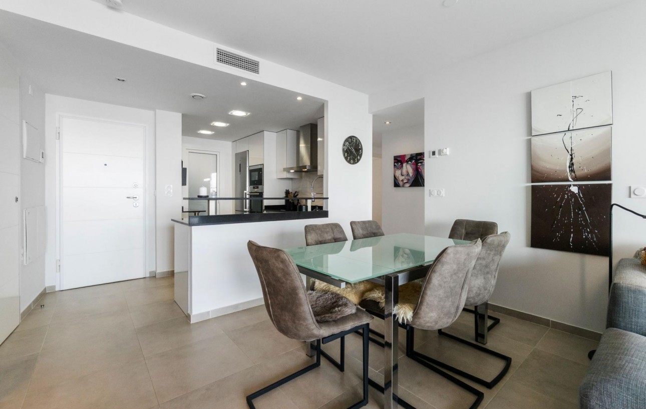 Resale - Lägenhet - Torrevieja - Punta prima