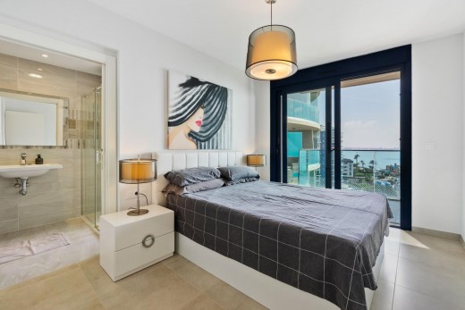Resale - Lägenhet - Torrevieja - Punta prima