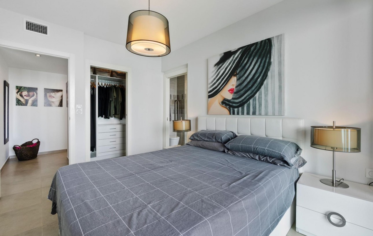 Resale - Lägenhet - Torrevieja - Punta prima