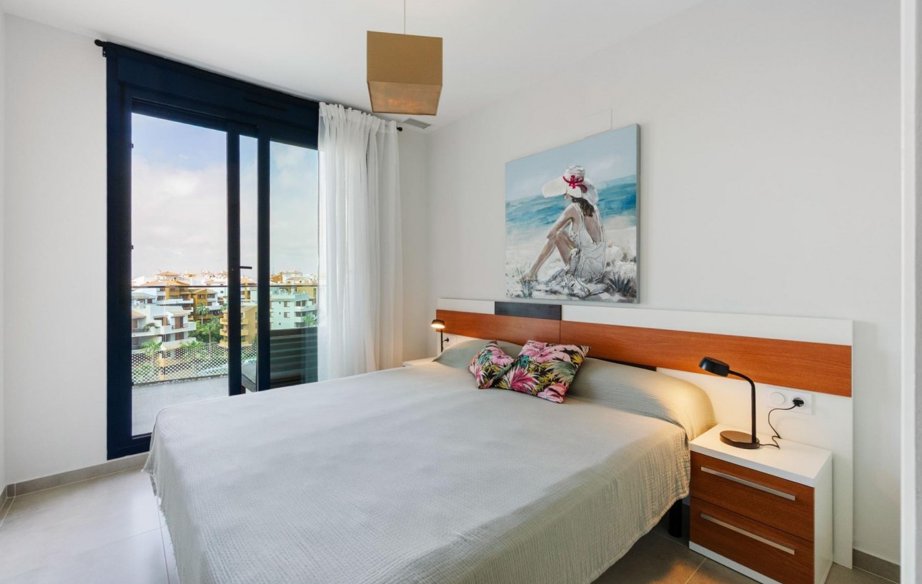 Resale - Lägenhet - Torrevieja - Punta prima