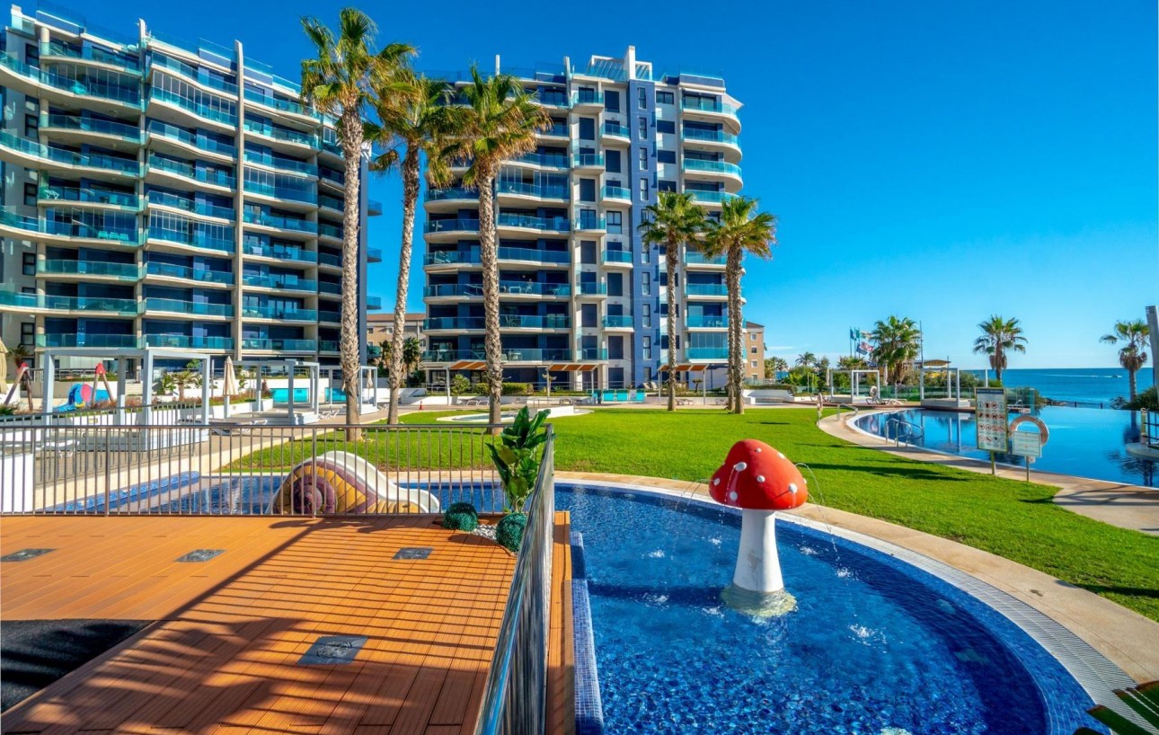 Resale - Lägenhet - Torrevieja - Punta prima