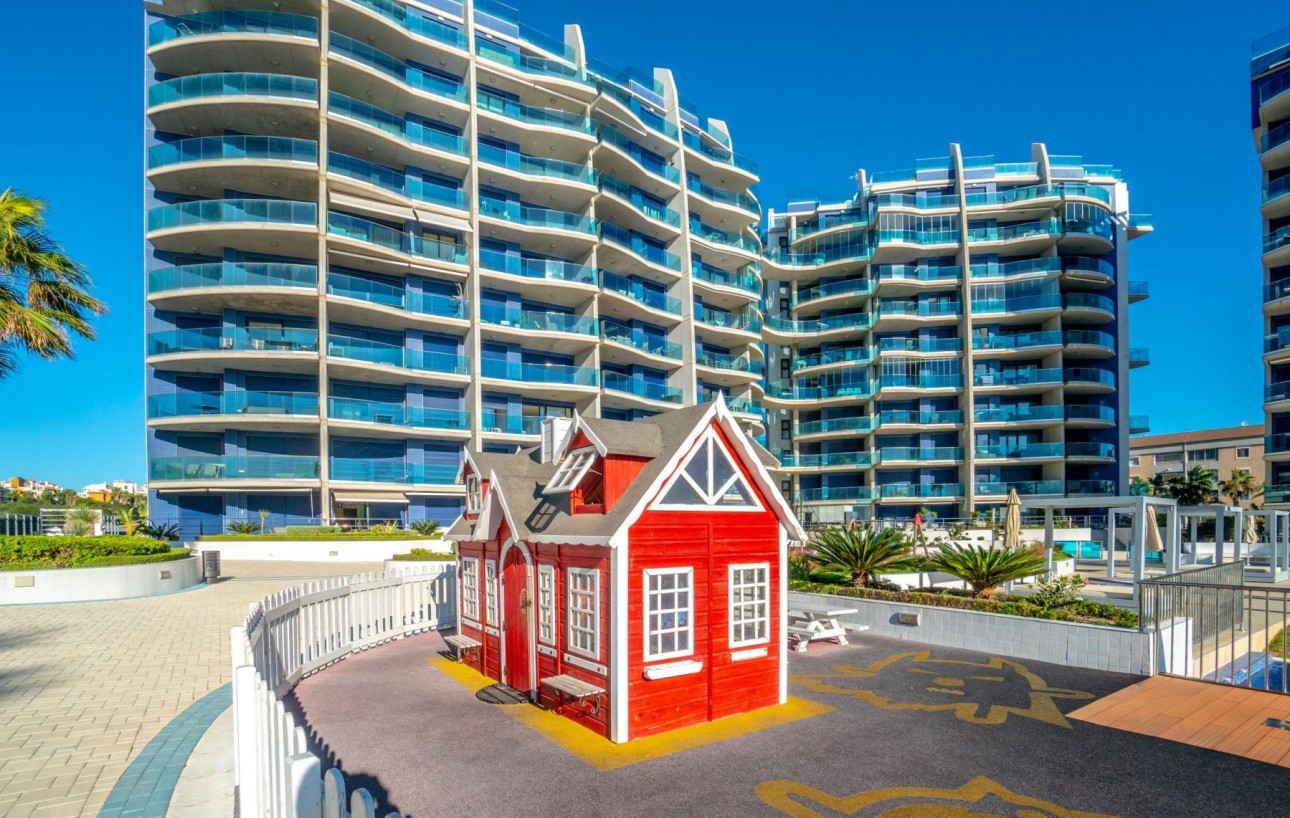 Resale - Lägenhet - Torrevieja - Punta prima