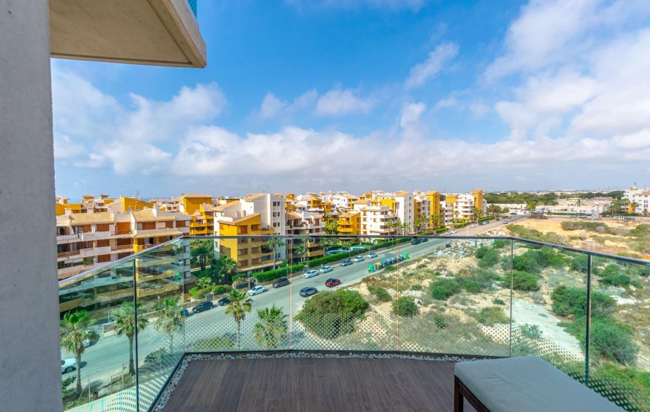 Resale - Lägenhet - Torrevieja - Punta prima