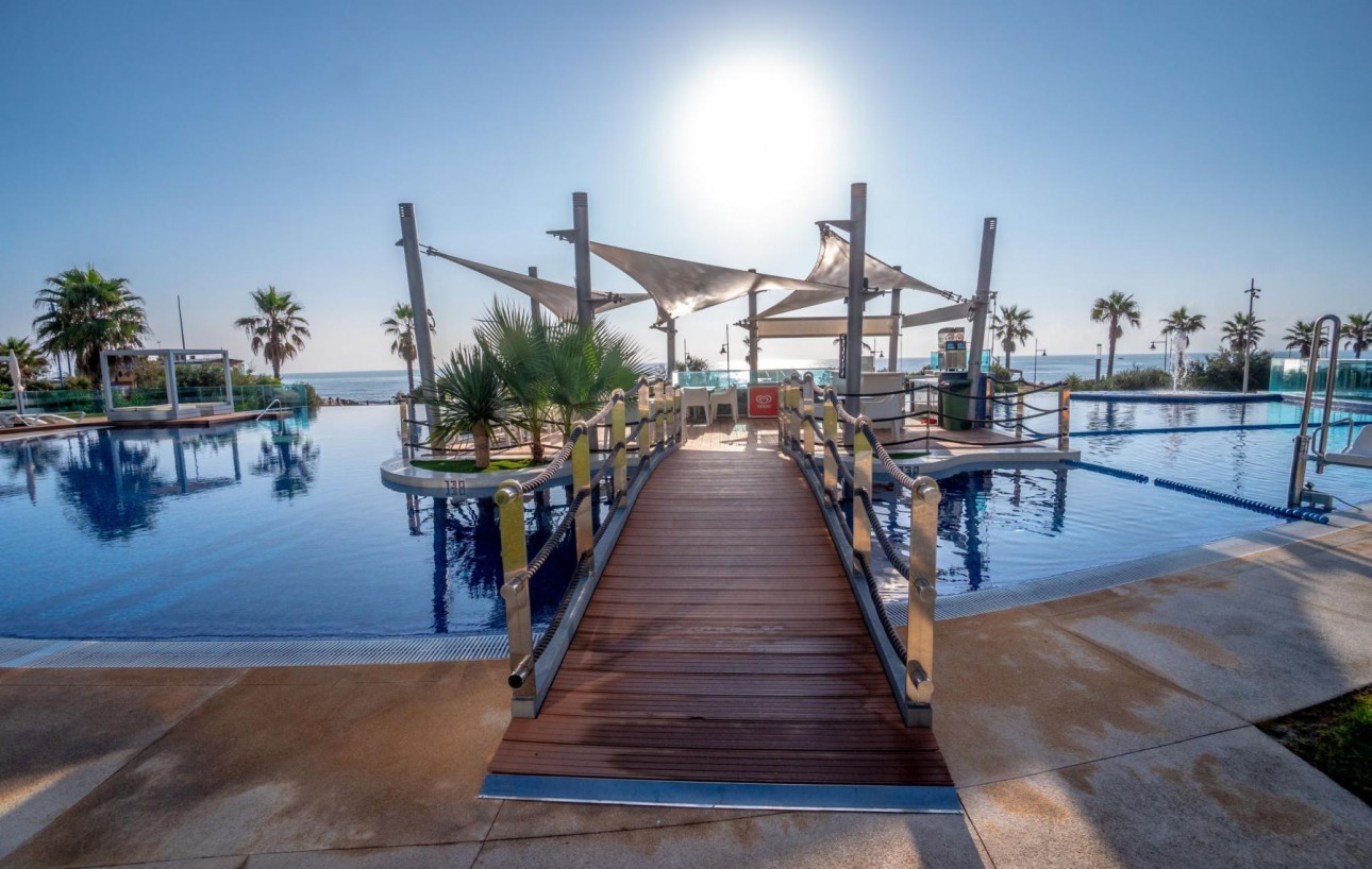 Resale - Lägenhet - Torrevieja - Punta prima