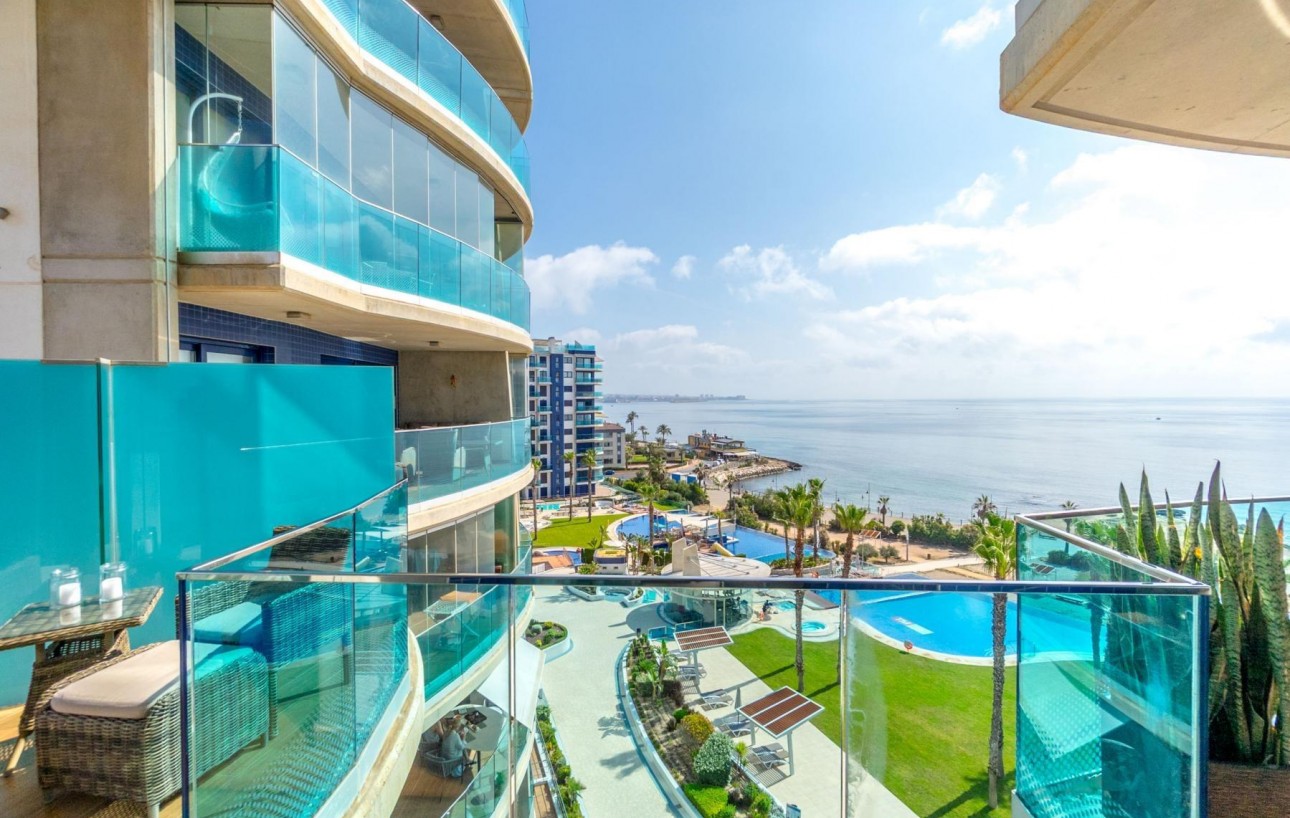 Resale - Lägenhet - Torrevieja - Punta prima