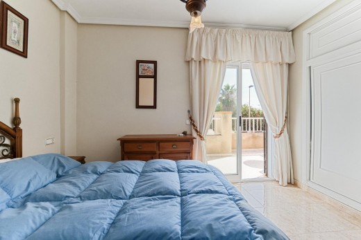 Venta - Chalet - Torrevieja - Zona los Frutales