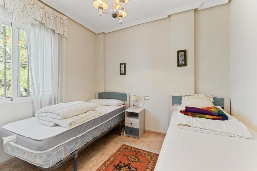 Venta - Chalet - Torrevieja - Zona los Frutales