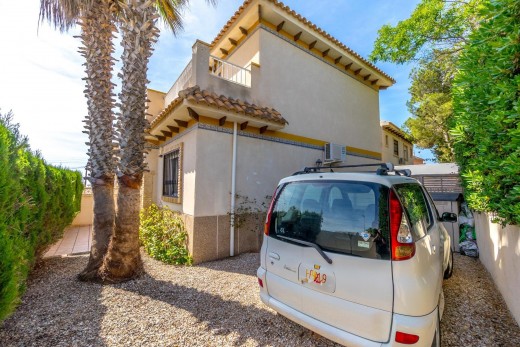 Venta - Chalet - Torrevieja - Zona los Frutales