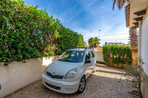 Venta - Chalet - Torrevieja - Zona los Frutales