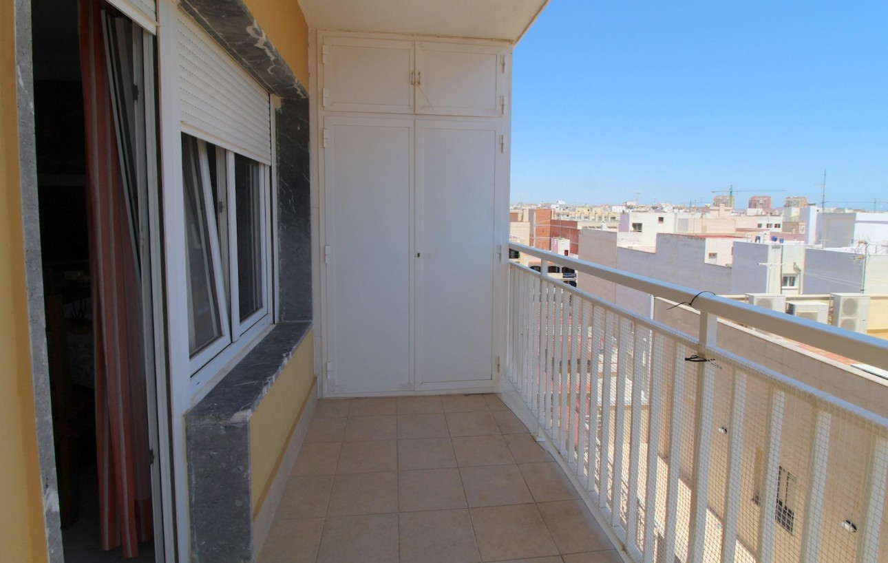 Venta - Apartamento - Torrevieja - Playa del cura