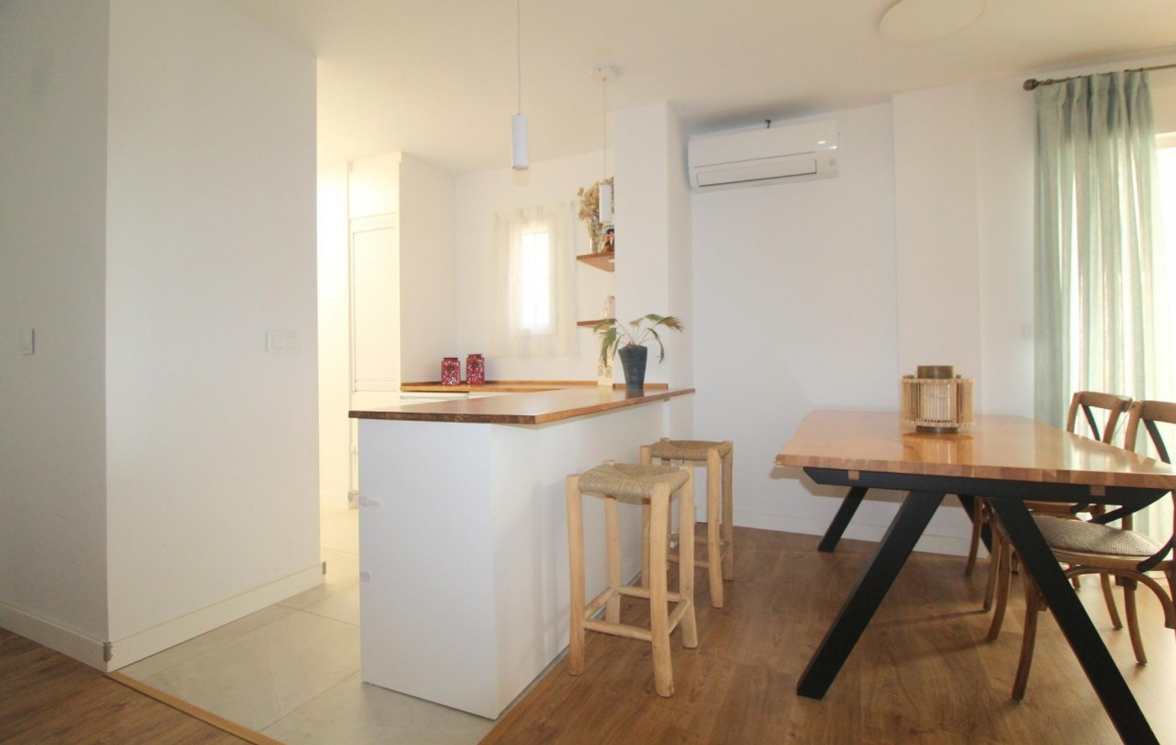 Venta - Apartamento - Torrevieja - La veleta