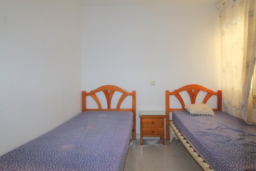Resale - Bungalow Planta Baja - Torrevieja - Aguas Nuevas
