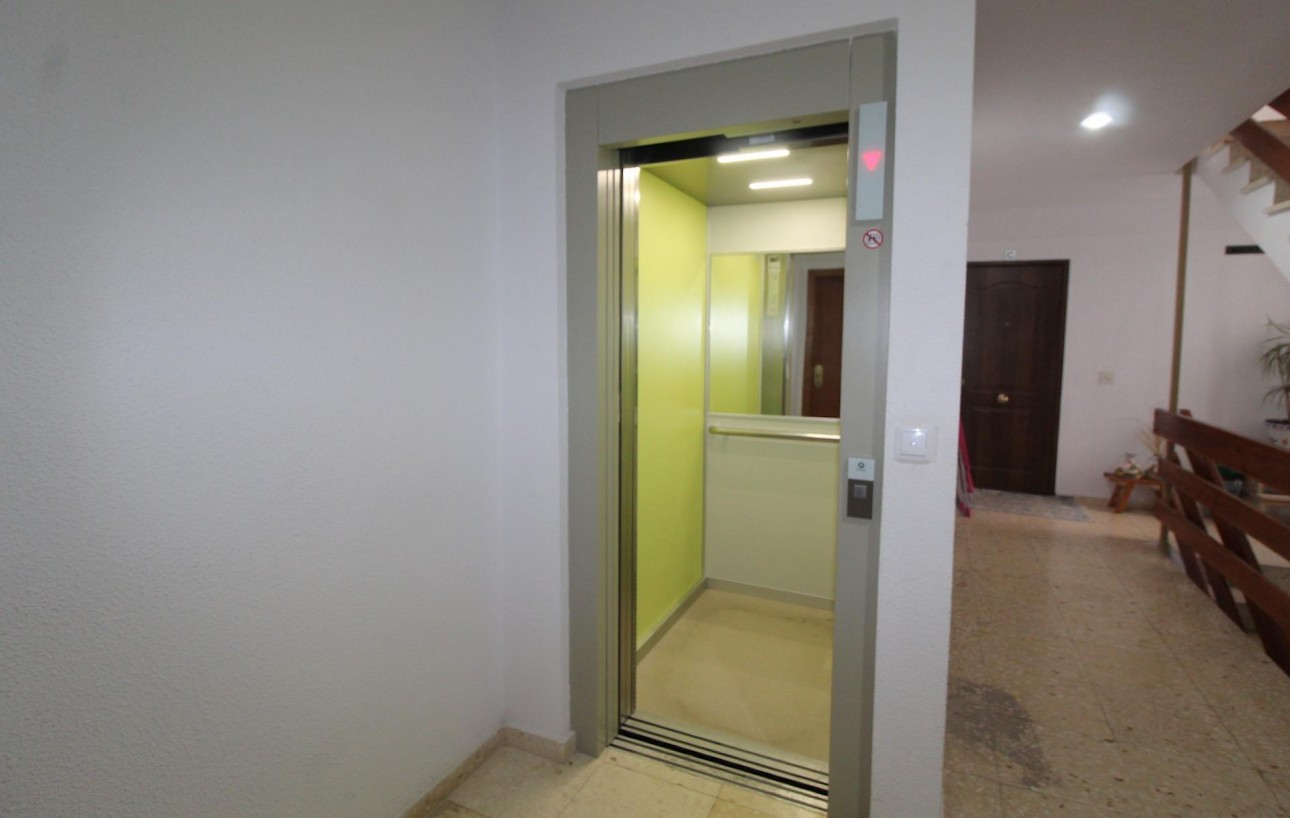 Sale - Apartment - Torrevieja - Playa del cura